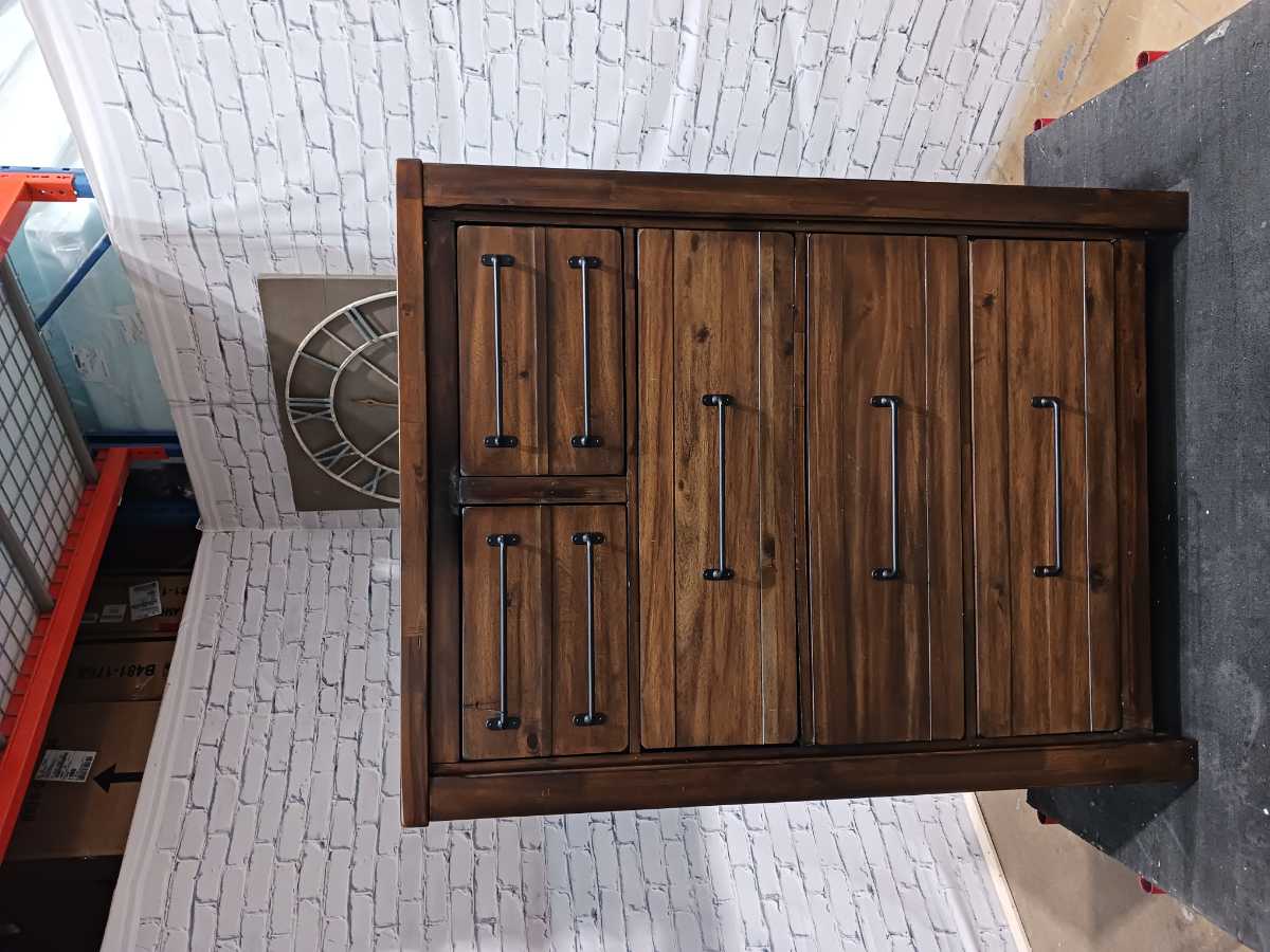 Starmore-Exclusive Chest - Gallery Image 8